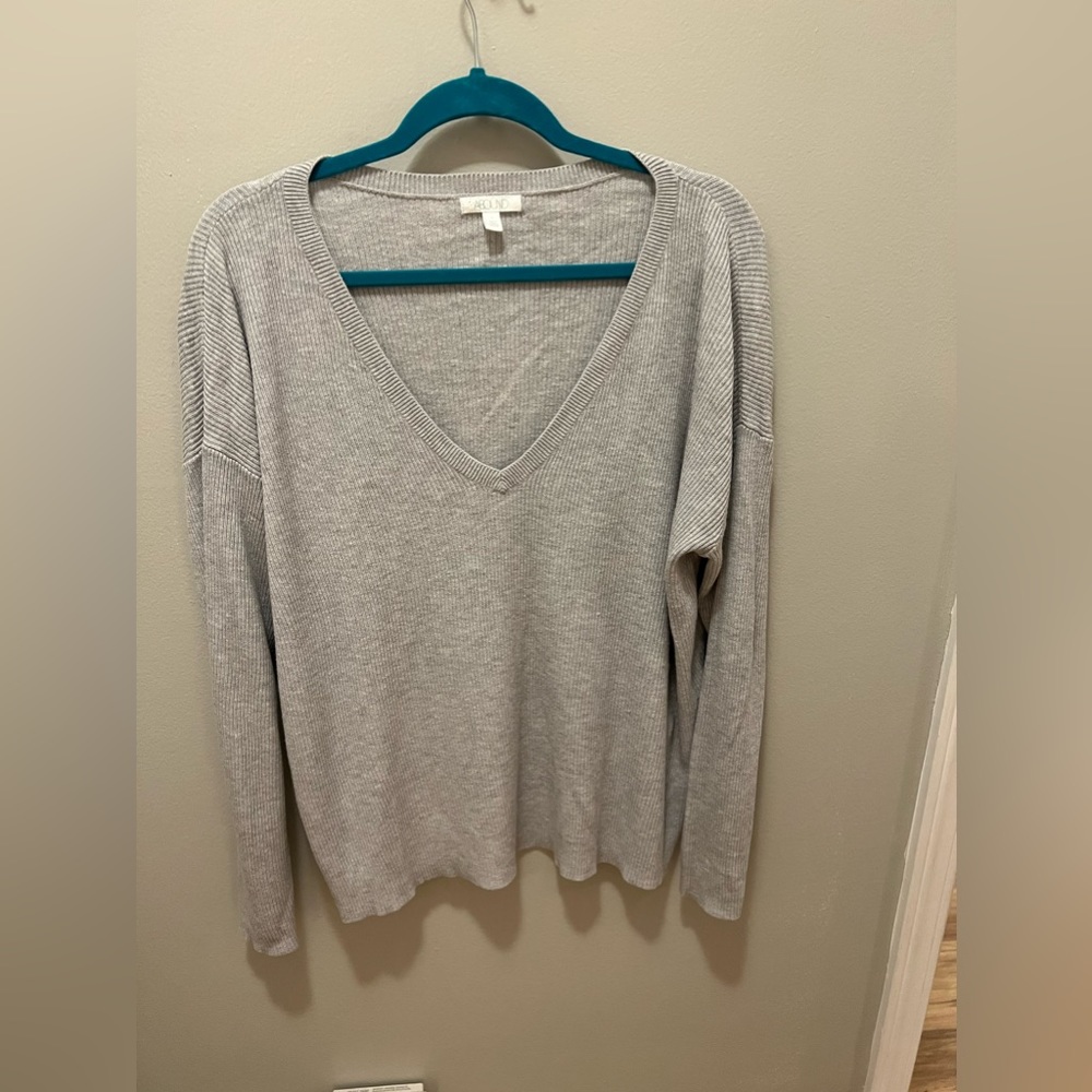 Oversized thin sweater